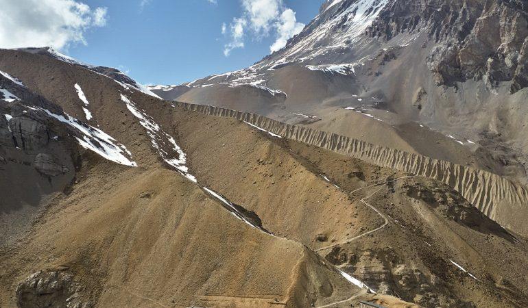 Хай Кэмп (High Camp 4925м) . Аннапурна треккинг