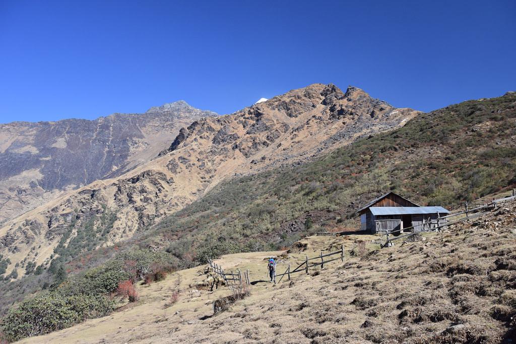 Домик пастухов в Гималаях