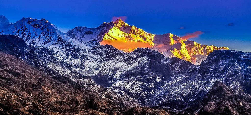 Тур в Непал - Канченджага трек и восхождение на Дхормо Ри 6070м