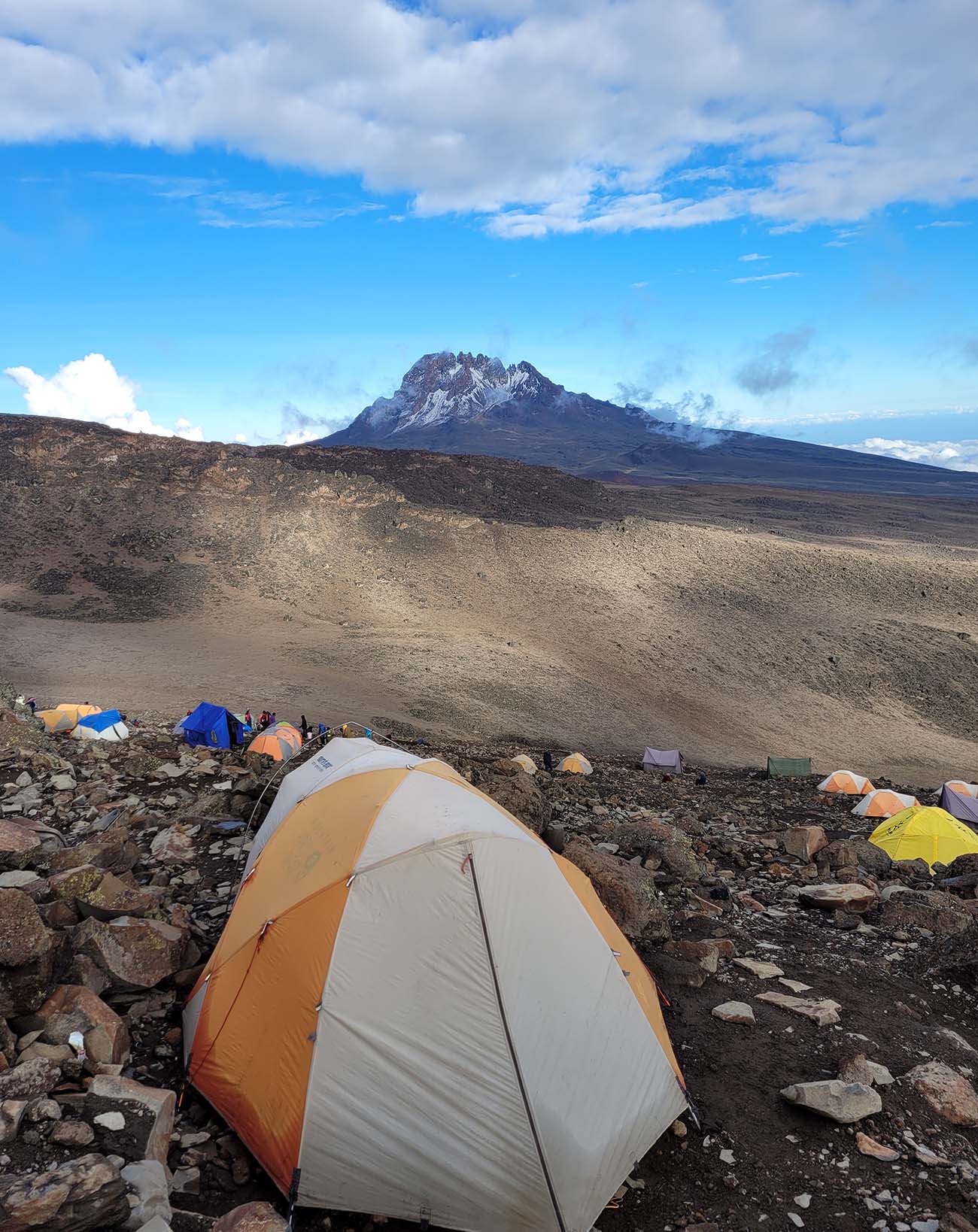 Вершина Мавензи из лагеря Барафу - восхождение на Килиманджаро
