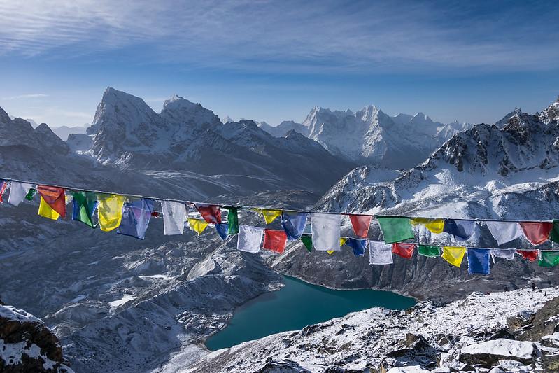 Невероятной красоты горы в походах по Гималаям