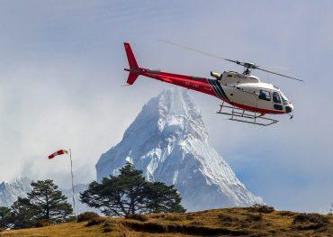 Вертолетные туры в Непале к Эвересту. Полет к Эвересту на вертолете
