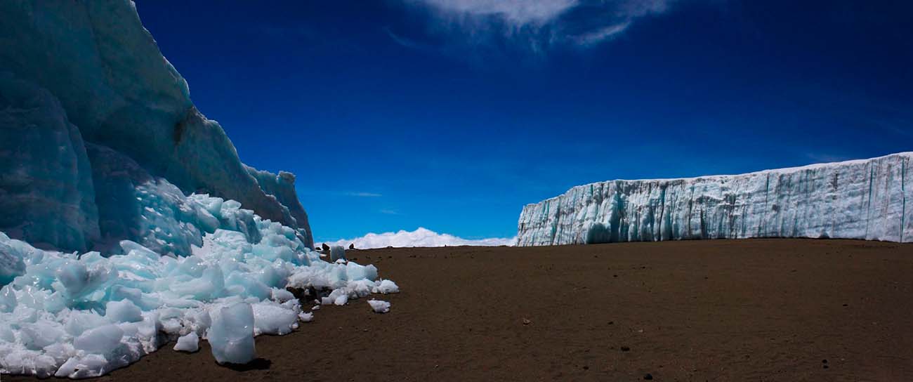 Ледники в кратерном лагере Килиманджаро