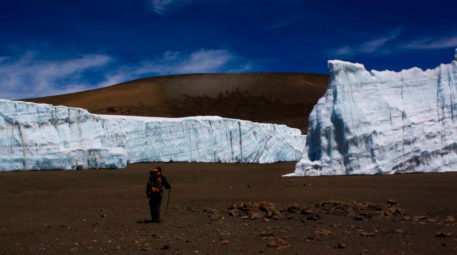 Ледник в кратере Килиманджаро
