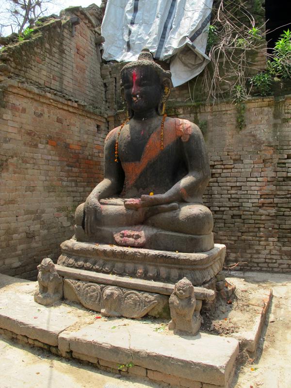 Статуя Будды - Бхактапур