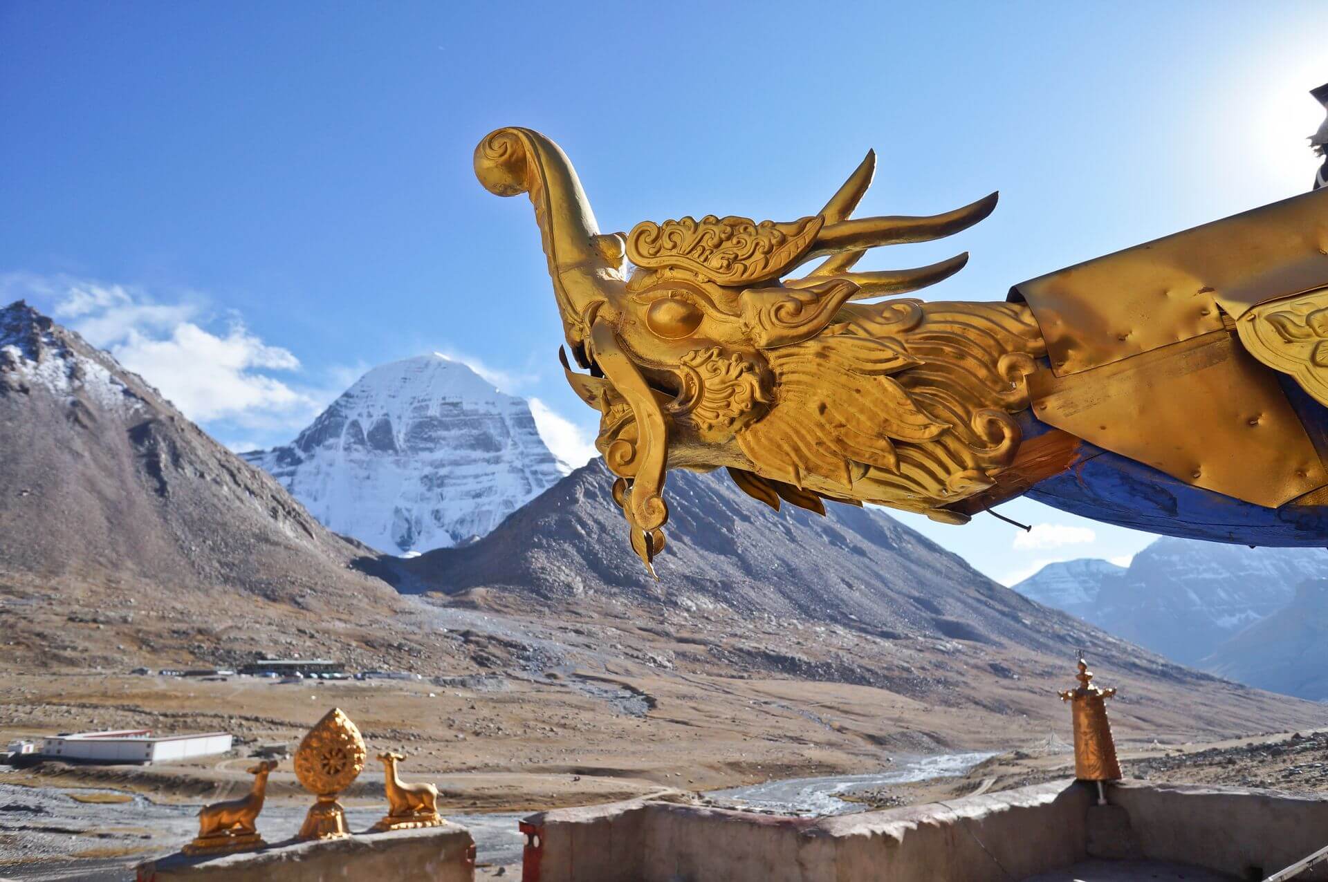 Монастырь Дирапук Тибет кора вокруг Кайласа