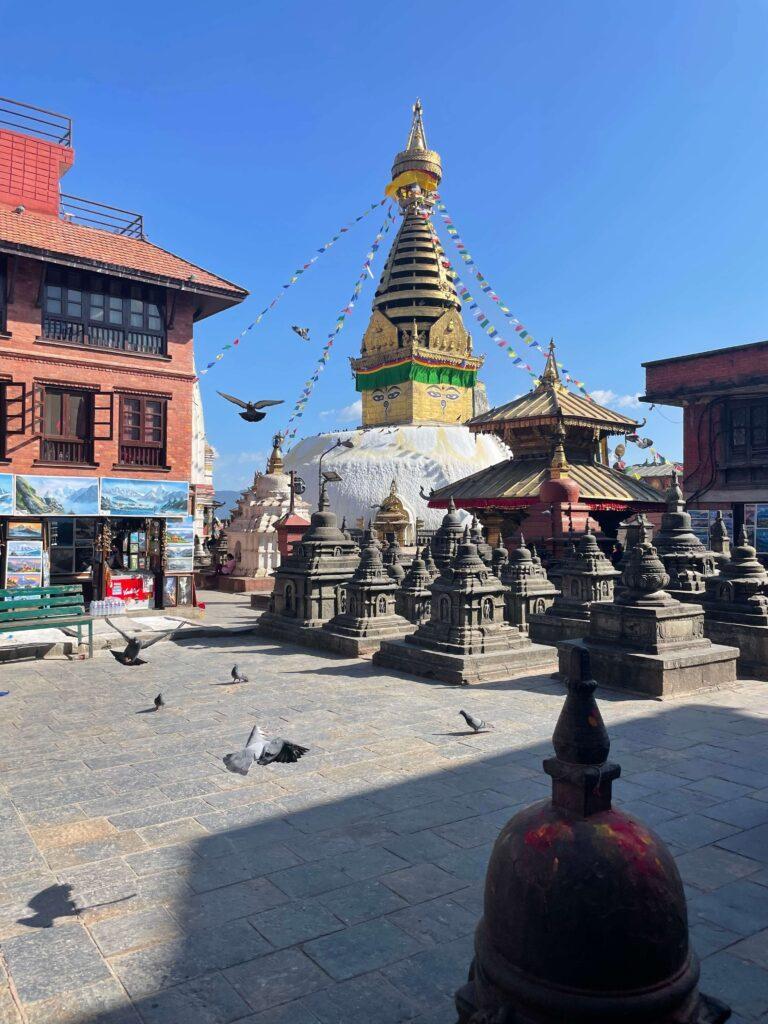 Обезьяний храм Сваямбунтах Катманду
