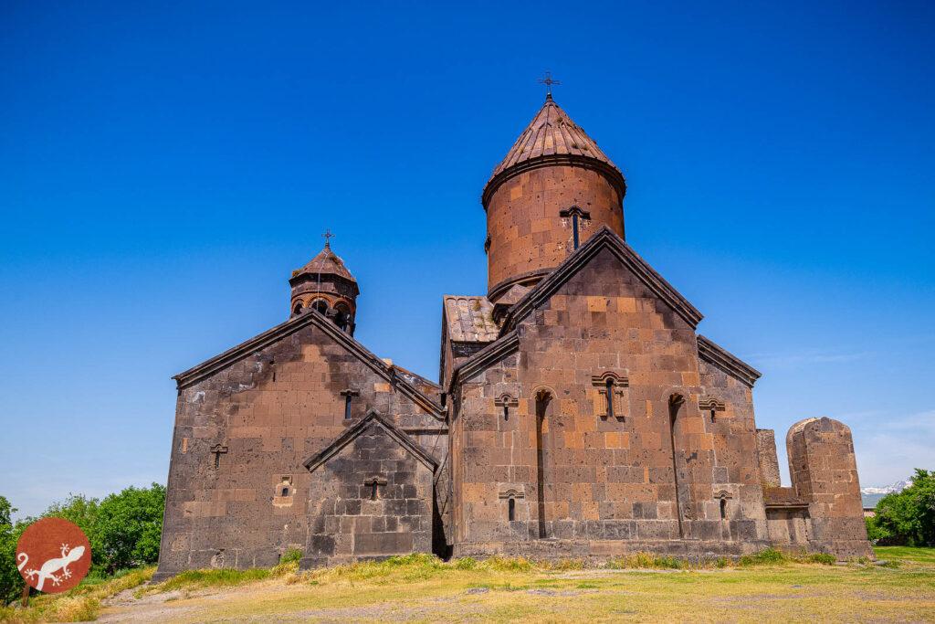 Восхождение на Арарат и вулканы Армении