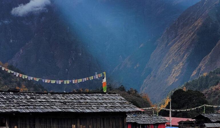 Спуск в Ghunsa