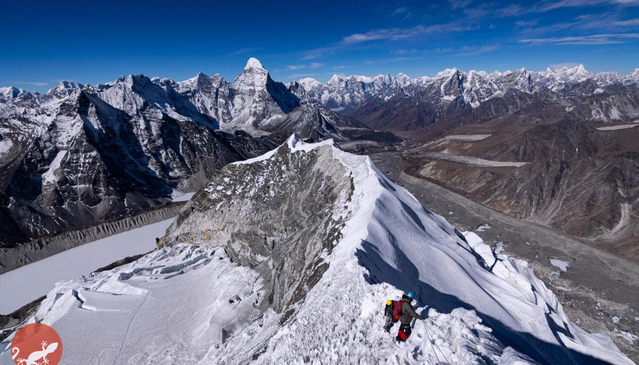 Восхождение на Island Peak
