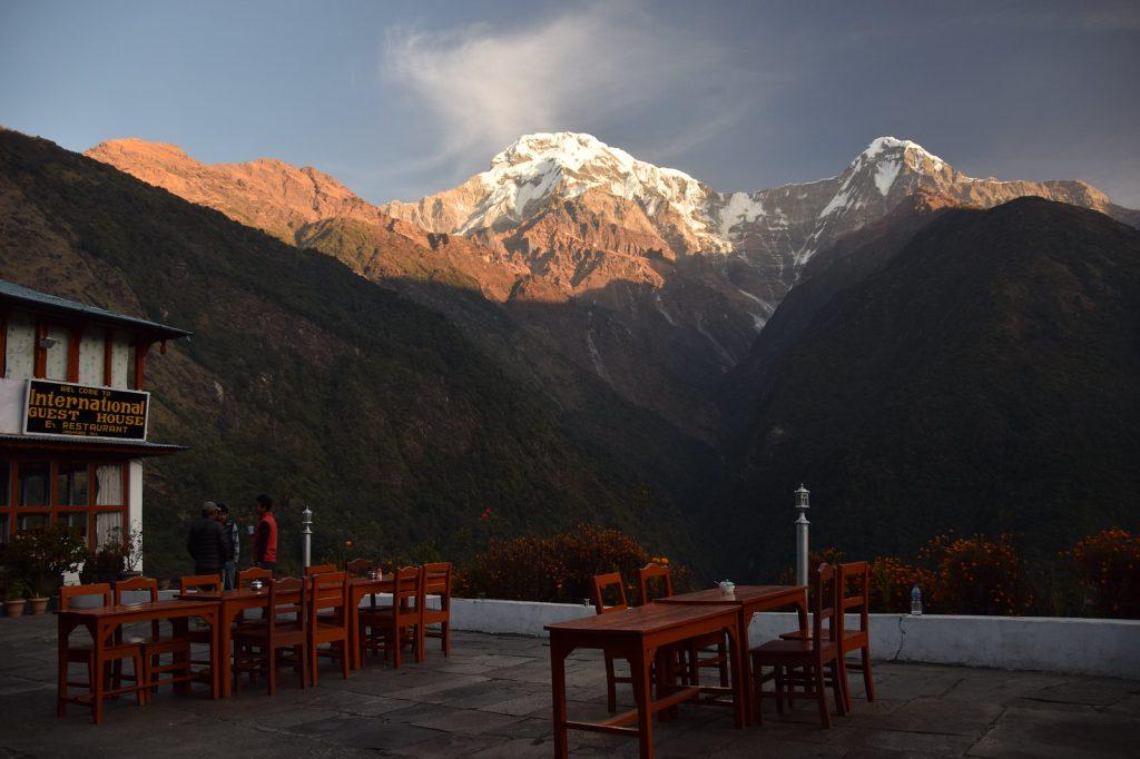 Чомронг - вид на Аннапурну Южную