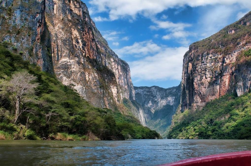 Каньон Сумидеро с воды