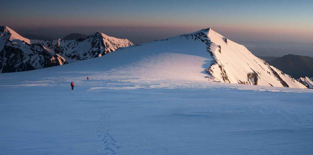 Снежное плато