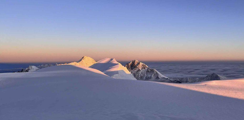 Рассвет у вершны