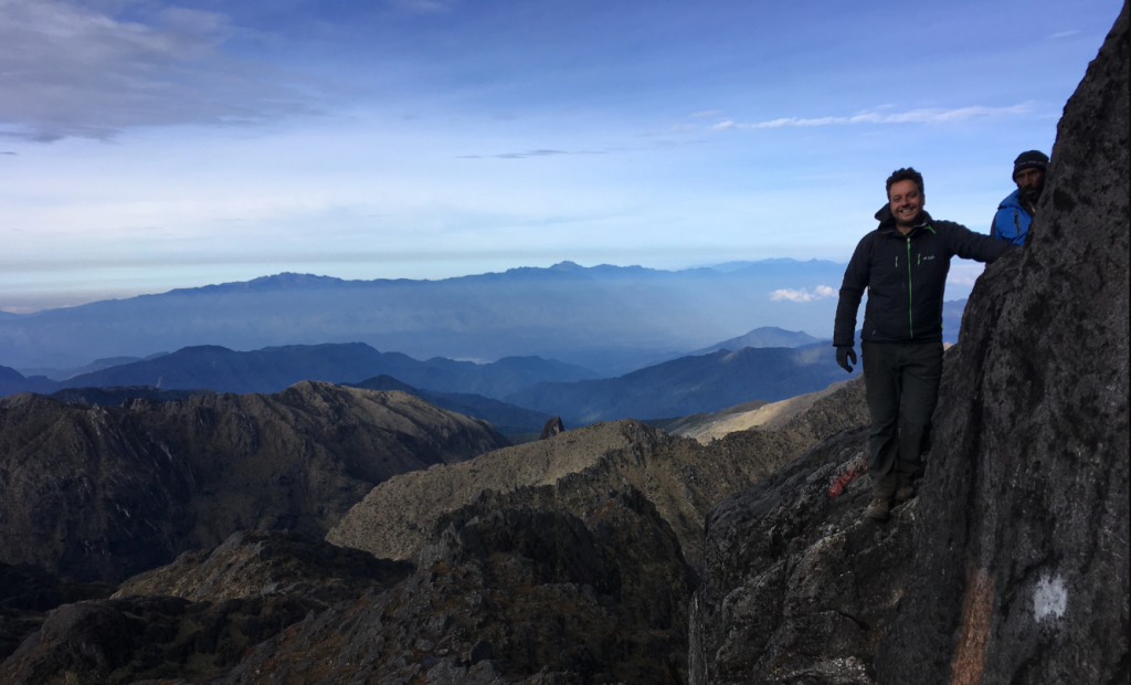 Большой тур в Папуа-Новая Гвинея: восхождение на пик Вильгельма и вулкан Гилуве