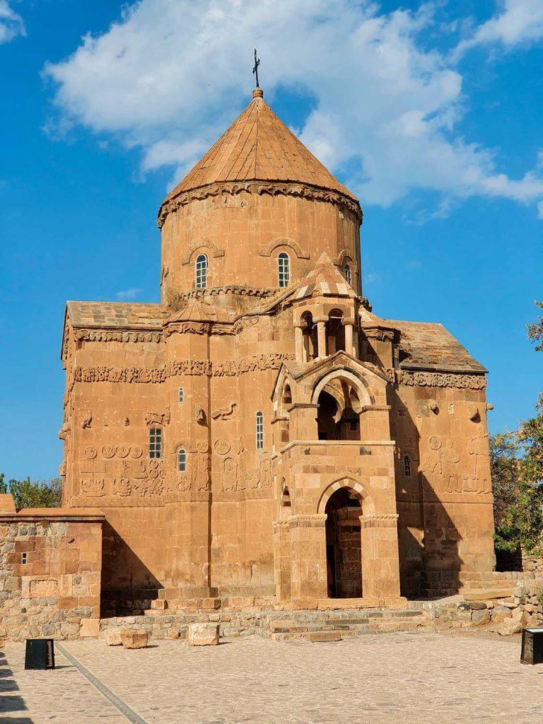 церковь Святого Креста 2