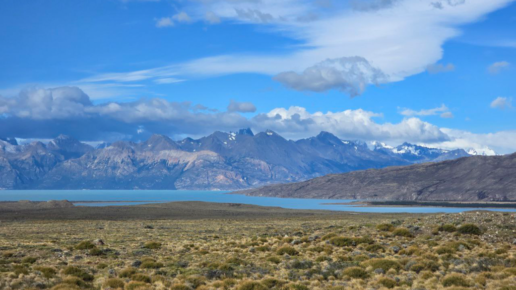 Эль-Чальтен — Эль-Калафате — Чили: рассвет, Фицрой и дорога дальше